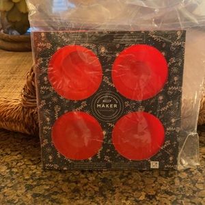 Bennkai Hot Chocolate Bomb Maker NWT